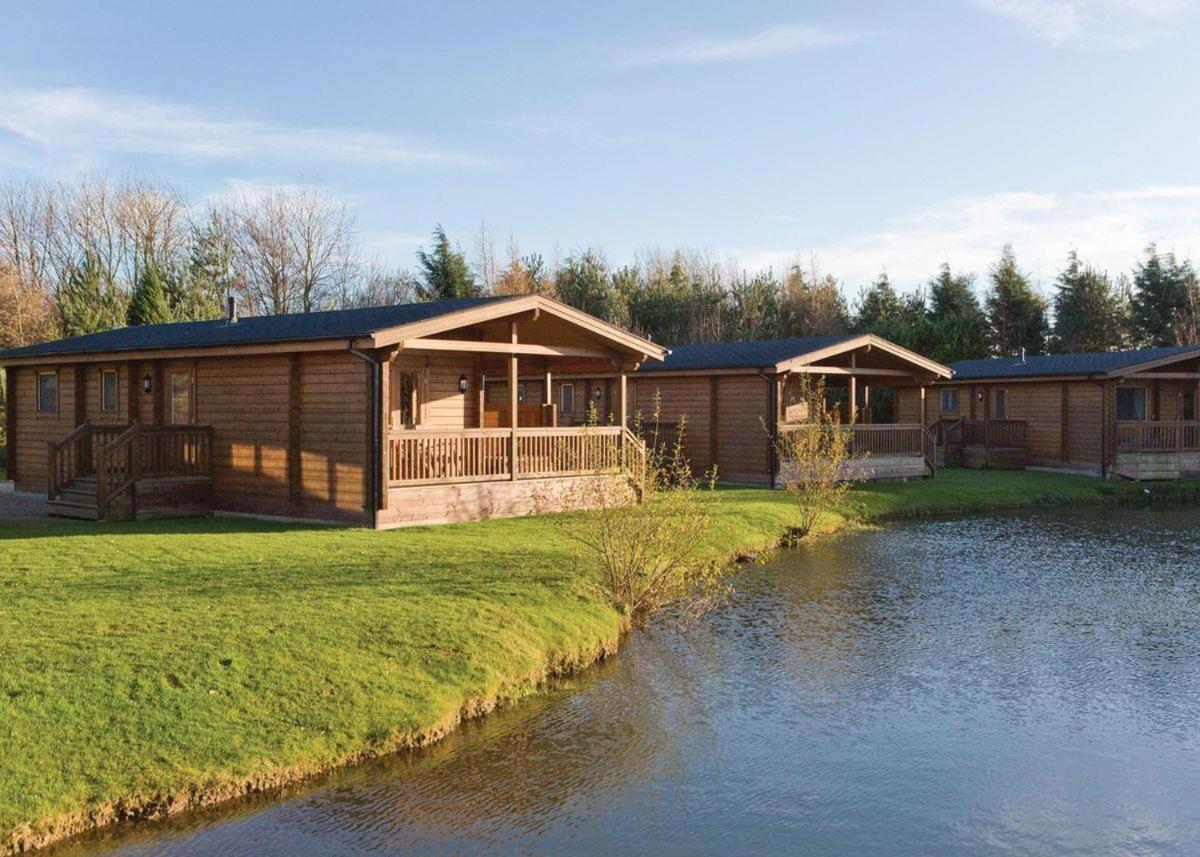 Dacre Lakeside Park Hotel Brandesburton Kültér fotó