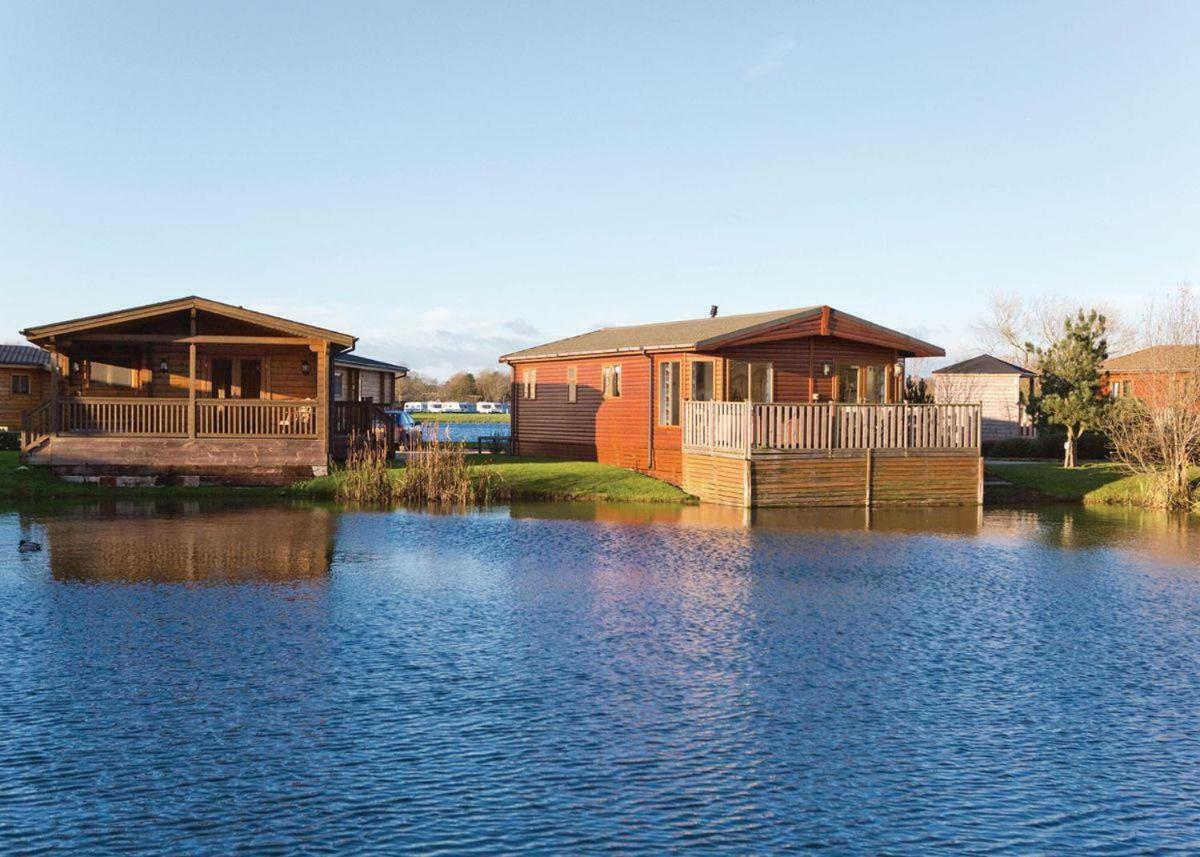 Dacre Lakeside Park Hotel Brandesburton Kültér fotó